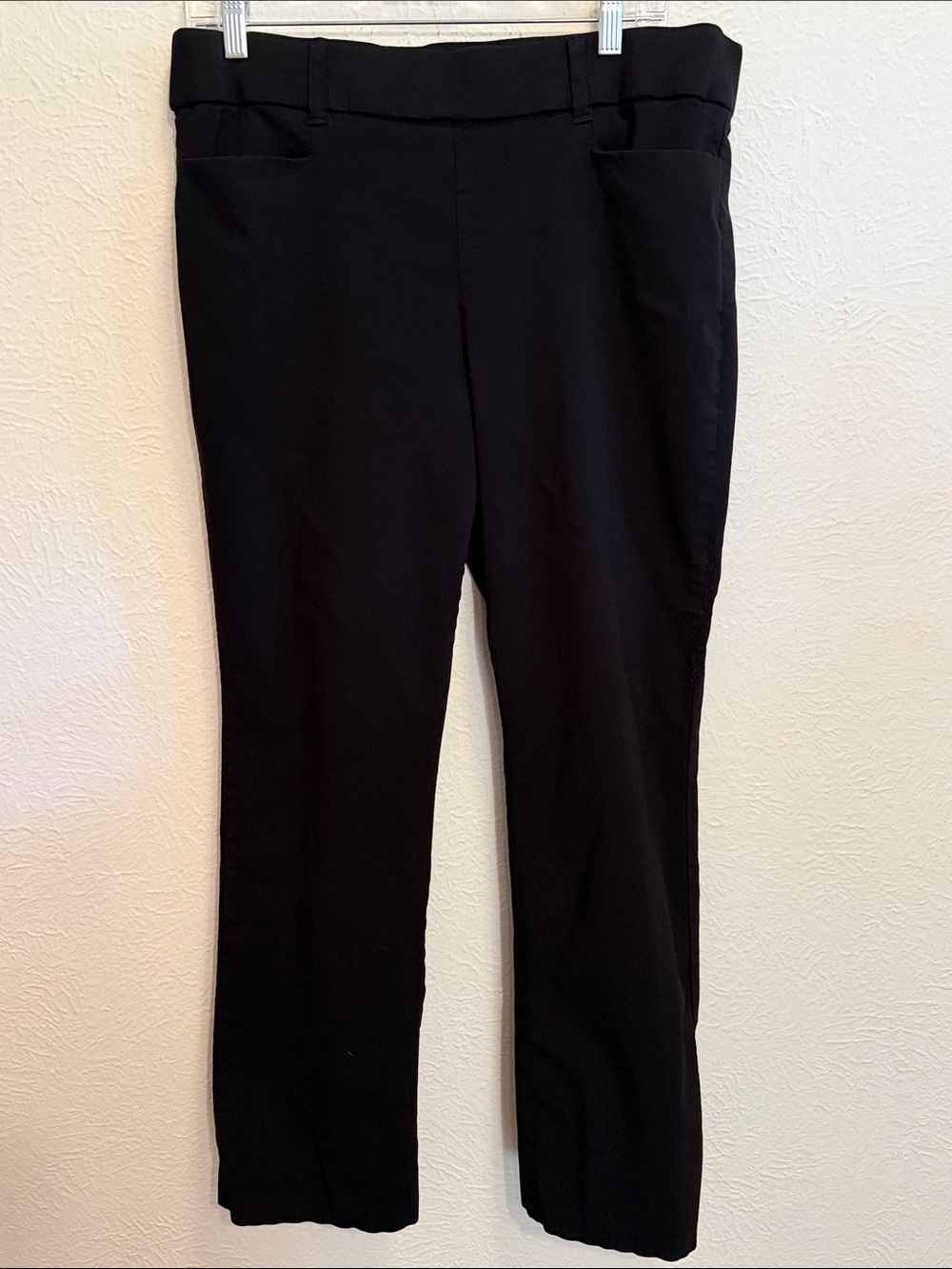 🍔🍔🍔3 for 12$🍔🍔🍔Maurices Black Straight Leg Pants-XLP